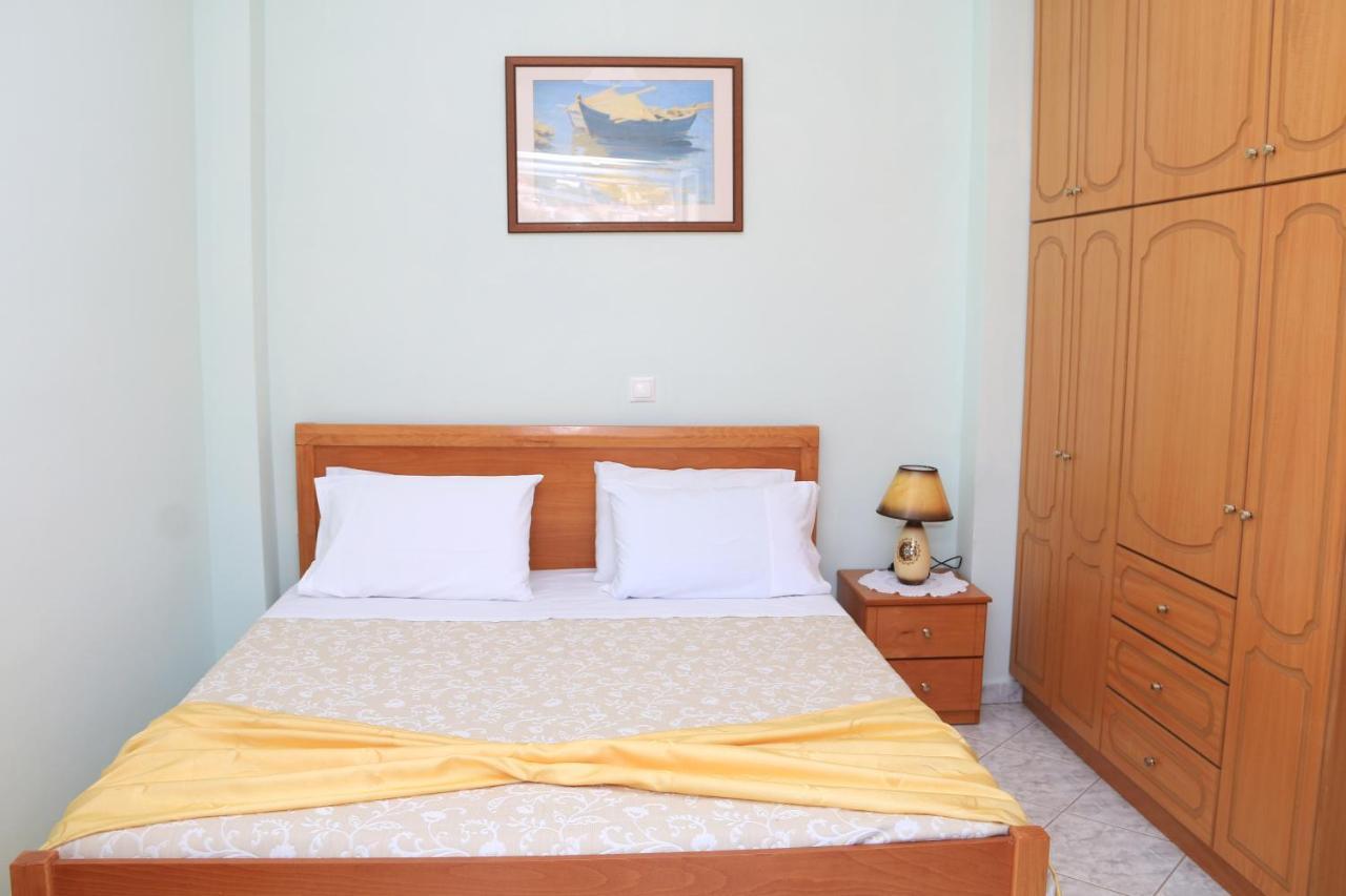 Isabela Apartments Sarandë Exterior foto